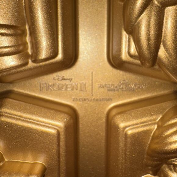 NORDIC WARE Disney Frozen II Character Loaf Baking Pan Elsa, Anna, Olaf, Sven - Picture 7 of 8